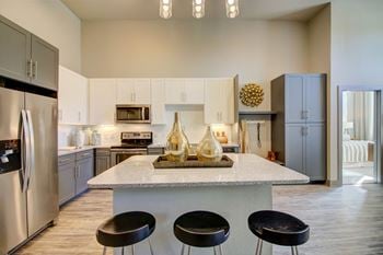 Kitchen pantries